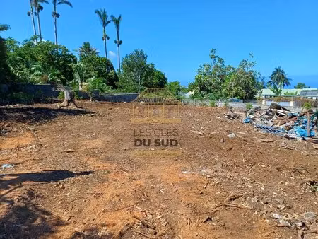 terrain plat à bâtir de 780 m² à vendre à la rivière saint-louis 