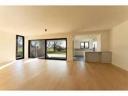 en bordure du golf ...