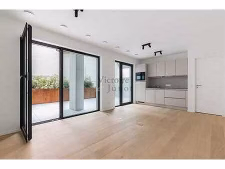 abbaye de la cambre - studio neuf au rez-de-chaussée  grande