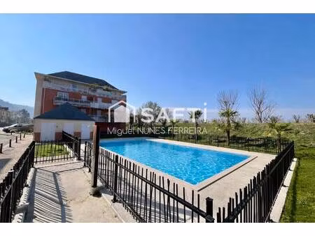appartement loué avec ascenseur  balcon et place de parking