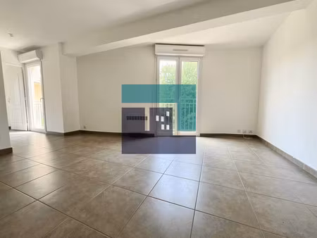 t2 de 36m² avec parking et climatisation