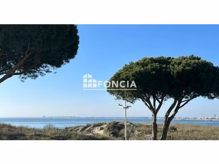 port camargue – plage nord | appartement 38 m² + terrasse vue mer + parking et cellier