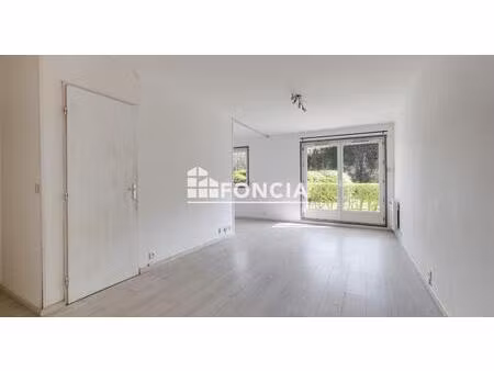 appartement t1 bis avec terrasse secteur mitterie