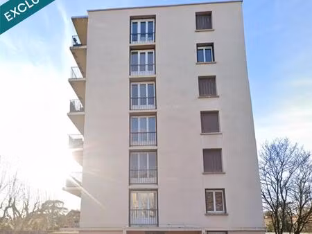 spacieux t3 - a renover - tassin les 3 renards