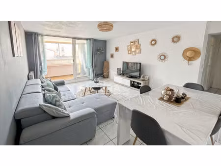 vitrolles - appartement t3 de 61m2 + 1 terrasse / véranda