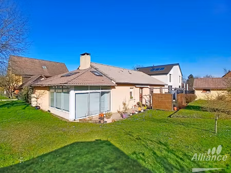 à vendre belle maison de plain-pied à bessoncourt