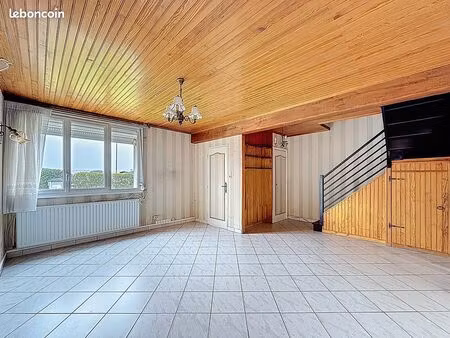 maison semi individuelle avec jardin - garage