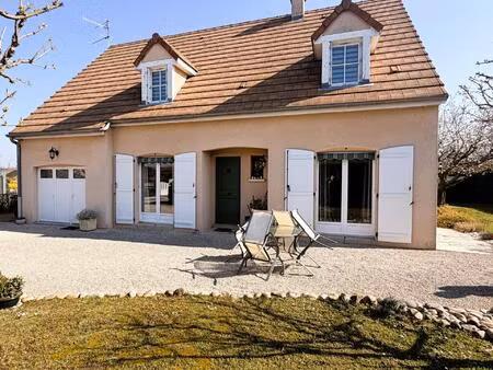 maison ensoleillée traversante