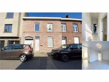 maison à louer à onze-lieve-vrouwestraat 3 izegem (rbv54015)