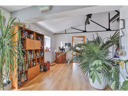 a vendre appartement unique et atypique à jarnac 8 pièces 447 m²