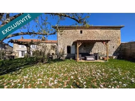 maison de village avec grange + dépendance et piscine hors sol