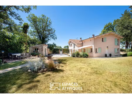 maison de charme avec parc arboré et dépendance à 25 minutes d'albi