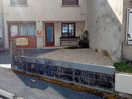 maison dans lotissement