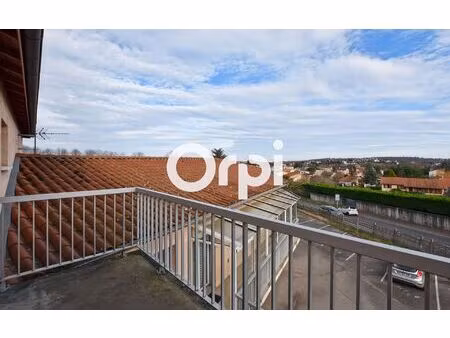 location appartement  m² t-2 à brindas  600 €