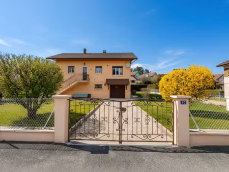 vente maison 4 pièces 91 m² pays-de-clerval (25340)