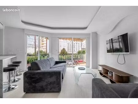 appartement 2 pièces 50 m²