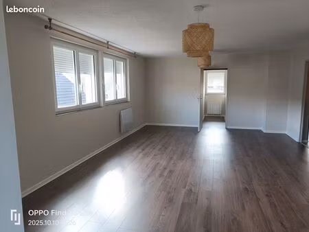 appartement t5 rénové de 113 m² – colombier-fontaine (25260) disponible immédiatement