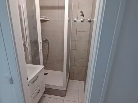 apparemment f4 à louer