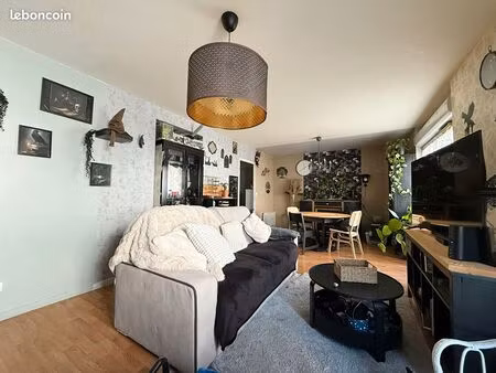 appartement 5 pièces 100 m²