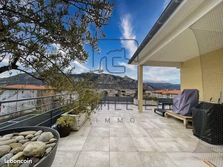 appartement 5 pièces 124 m²