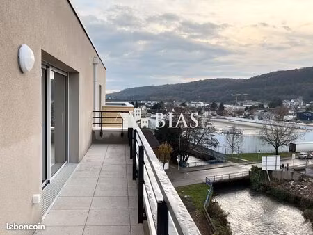 appartement 3 pièces 66 m²