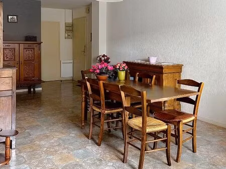 appartement 2 pièces 56 m²