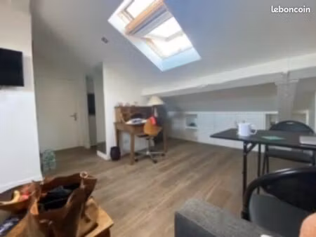 bellecour/tilsitt loue studio