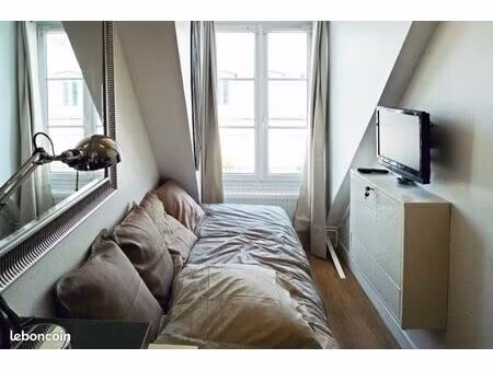 ideal studio meublé quartier etoile reference-pierrelegrand