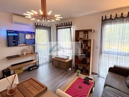 studio 1 pièce 29 m²