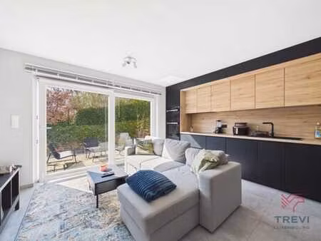 trevi luxembourg 1ch  terrasse  pkg ext  empl. vélo