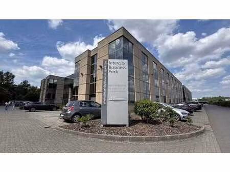 bureau à louer dans le parc d'affaires intercity à malines