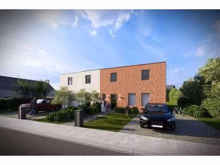 magnifique nouvelle construction dans un emplacement de pre