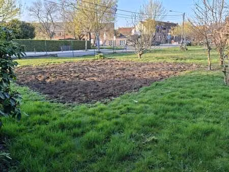 terrain constructible 509m² à ath