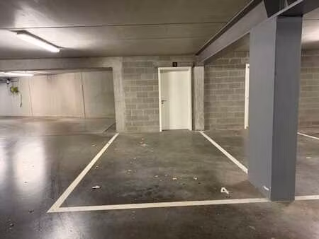 parking dans garage