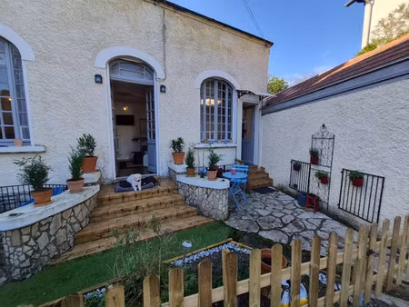 location meublée maison 3 pièces 45 m² à salies-de-bearn (64270)  850 €