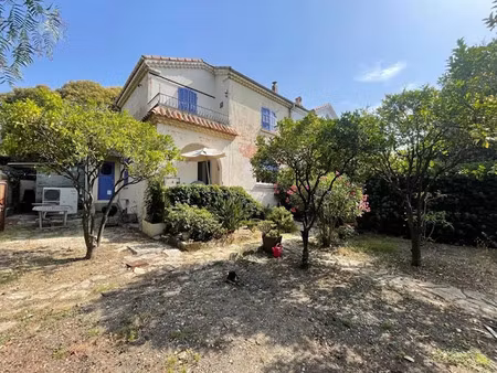 location maison 4 pièces 104 m² à juan les pins (06160)  1 830 €