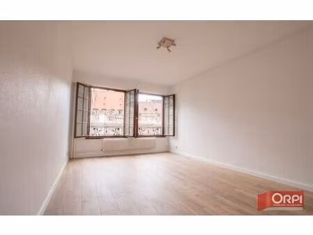 location appartement  m² t-2 à strasbourg  826 €