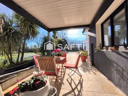 vente maison au girouard (85150) : à vendre / 250m² le girouard