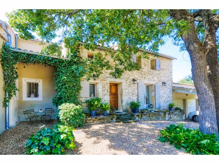 maison à vendre à caseneuve (84750) - vaucluse