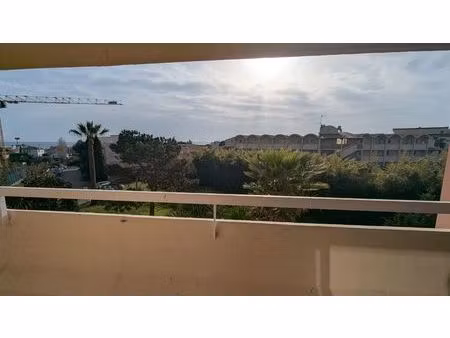 t3 de 61 m² aperçu mer + garage + cave – location vide