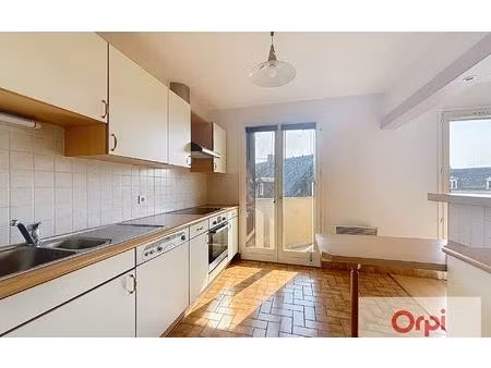 location appartement  63.86 m² t-3 à montluçon  479 €