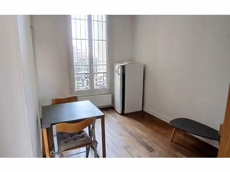 location appartement  28.54 m² t-2 à paris 4  991 €