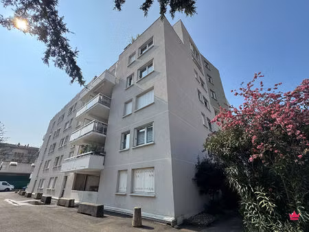 appartement 1 pièce 34.87 m2-villeurbanne