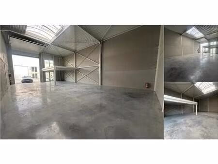 surface industrielle à louer à broekweg 32 sint-pieters-leeuw (rbv54031)