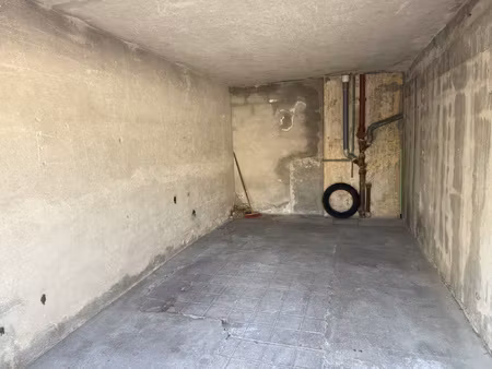 a louer garage de plain-pied cannes centre