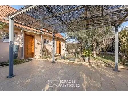 maison avec jardin à proximité du métro cuire