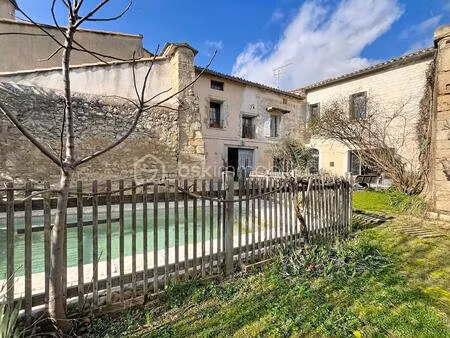 maison de village de 230 m² à lunel-viel