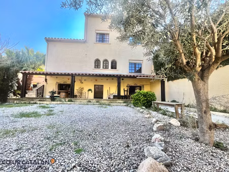 perpignan sud - villa t5 avec t2 indépendant