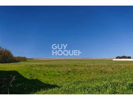 splendide maison à vendre à yves avec vue mer et grand terrain