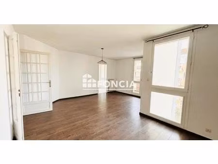 grand t3 - castanet centre avec cave et garage